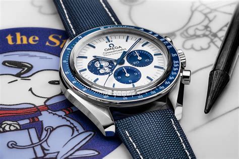 omega speedmaster moonwatch silver snoopy award|omega silver Snoopy th anniversary.